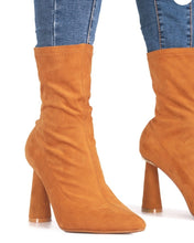 Load image into Gallery viewer, Trina Bootie Tan -SALE
